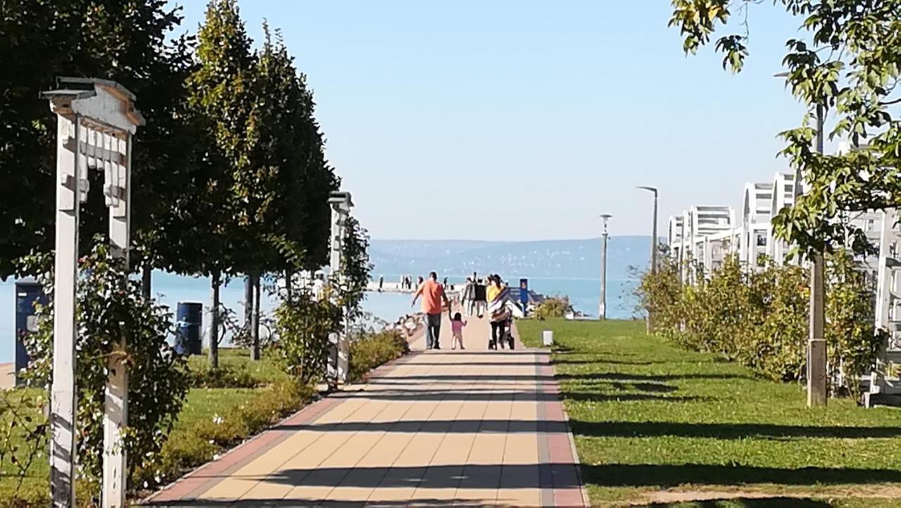 Apartments In Siofok/Balaton 35514 Екстериор снимка