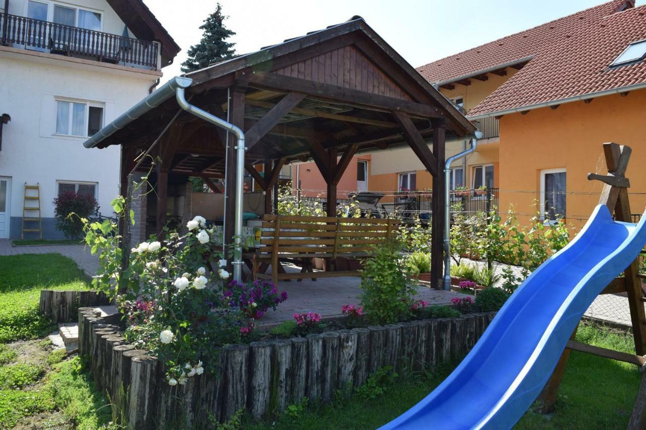 Apartments In Siofok/Balaton 35514 Екстериор снимка